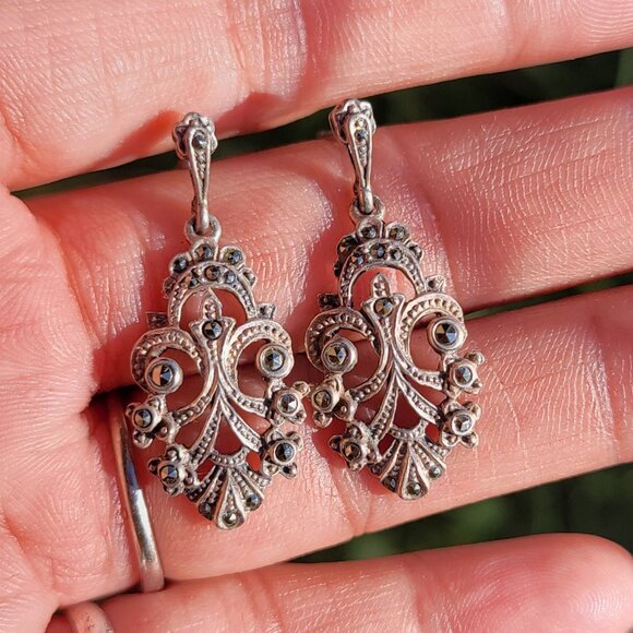 Vintage 925 sterling silver Art Deco ornate marcasite adorned unique earrings - Picture 6 of 16